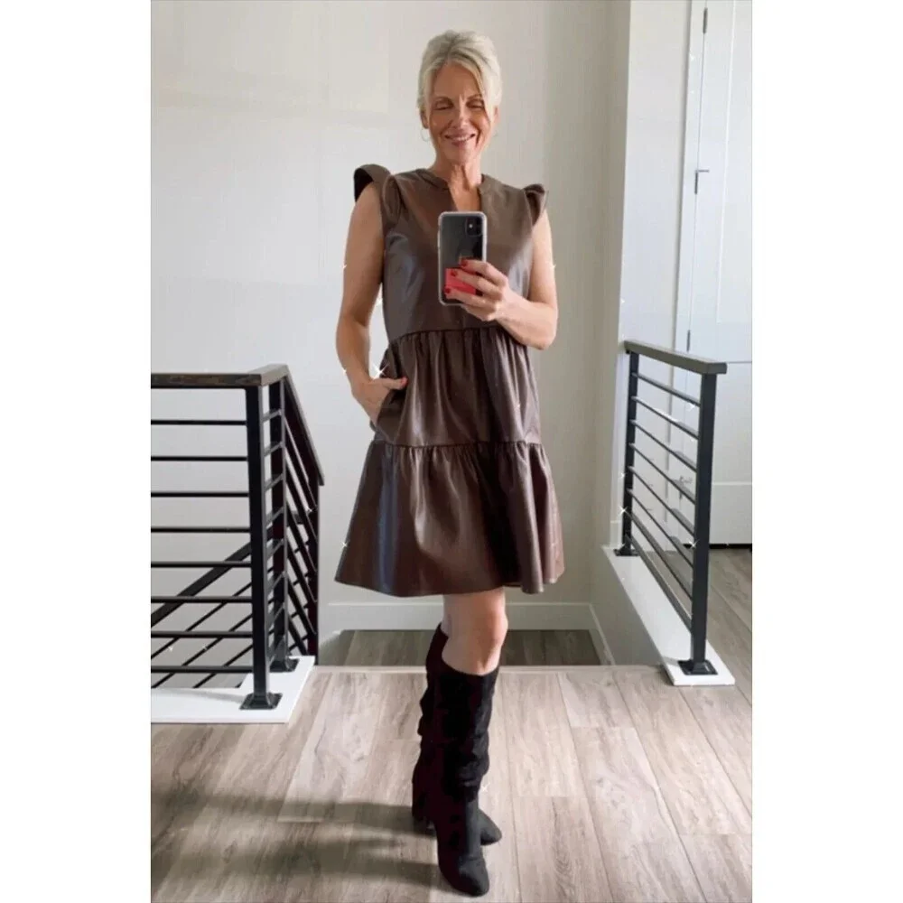 NEW~Women's EVEREVE Ella Brown Faux Leather Tiered Shift Dress M - Picture 5 of 12